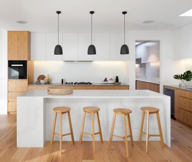 R architecture TRCJ 87Yoh0 unsplash.jpg